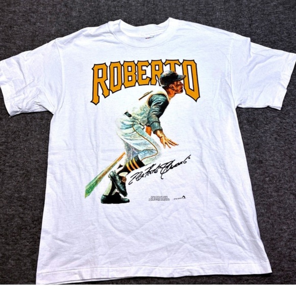 Vintage Hanes Roberto Clemente T-Shirt Mens XL fits like large Single Stitch 90s
